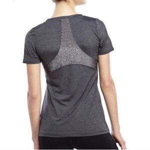 Splits 59 Estelle Performance Tee Size Medium
